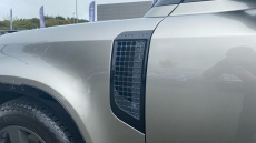 Land Rover Defender 3.0 D350 X-Dynamic HSE 90 3dr Auto Diesel Estate